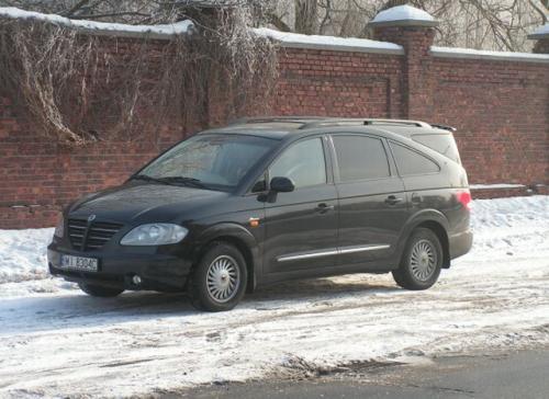 Fot. Ryszard Polit: SsangYong Rodius wyróżnia się oryginalnym kształtem nadwozia. Za dopłatą oferowany jest napęd na 4 koła z reduktorem. Fot. Ryszard Polit: SsangYong Rodius wyróżnia się oryginalnym kształtem nadwozia. Za dopłatą oferowany jest napęd na 4 koła z reduktorem.