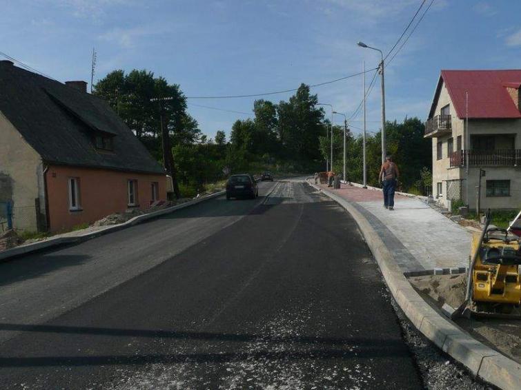 Ogłoszono przetarg na przebudowę drogi 214 Ogłoszono przetarg na przebudowę drogi 214