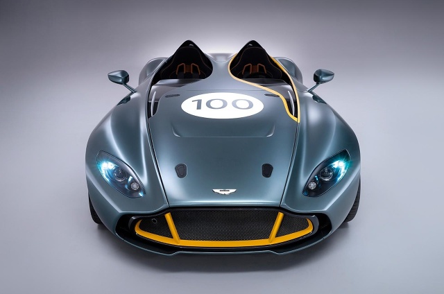 zdjęcie Aston Martin CC100 Concept