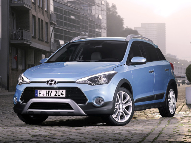 Hyundai i20 Active
Przewidziano jeden silnik wysokoprężny 1.4 CRDi o mocy 90 KM. Wśród jednostek benzynowych do wyboru jest silnik wolnossący 1.4 MPI 100 KM, a także turbodoładowany 3-cylindrowy 1.0 T-GDI o mocy 100 lub 120 KM.
Fot. Hyundai Hyundai i20 Active
Przewidziano jeden silnik wysokoprężny 1.4 CRDi o mocy 90 KM. Wśród jednostek benzynowych do wyboru jest silnik wolnossący 1.4 MPI 100 KM, a także turbodoładowany 3-cylindrowy 1.0 T-GDI o mocy 100 lub 120 KM.
Fot. Hyundai