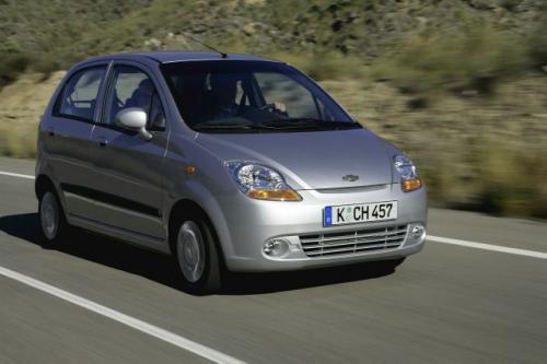 Fot. Chevrolet: Zmieniona stylizacja przedniej części nadwozia korzystnie wpłynęła na wygląd zewnętrzny pojazdu Fot. Chevrolet: Zmieniona stylizacja przedniej części nadwozia korzystnie wpłynęła na wygląd zewnętrzny pojazdu