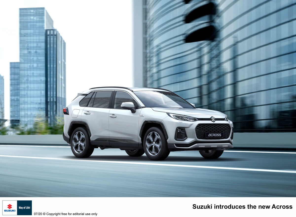 Suzuki Across
Latem 2018 roku Suzuki i Toyota zawarły sojusz. Model Across jest pierwszym owocem tej współpracy.
Fot. Suzuki Suzuki Across
Latem 2018 roku Suzuki i Toyota zawarły sojusz. Model Across jest pierwszym owocem tej współpracy.
Fot. Suzuki