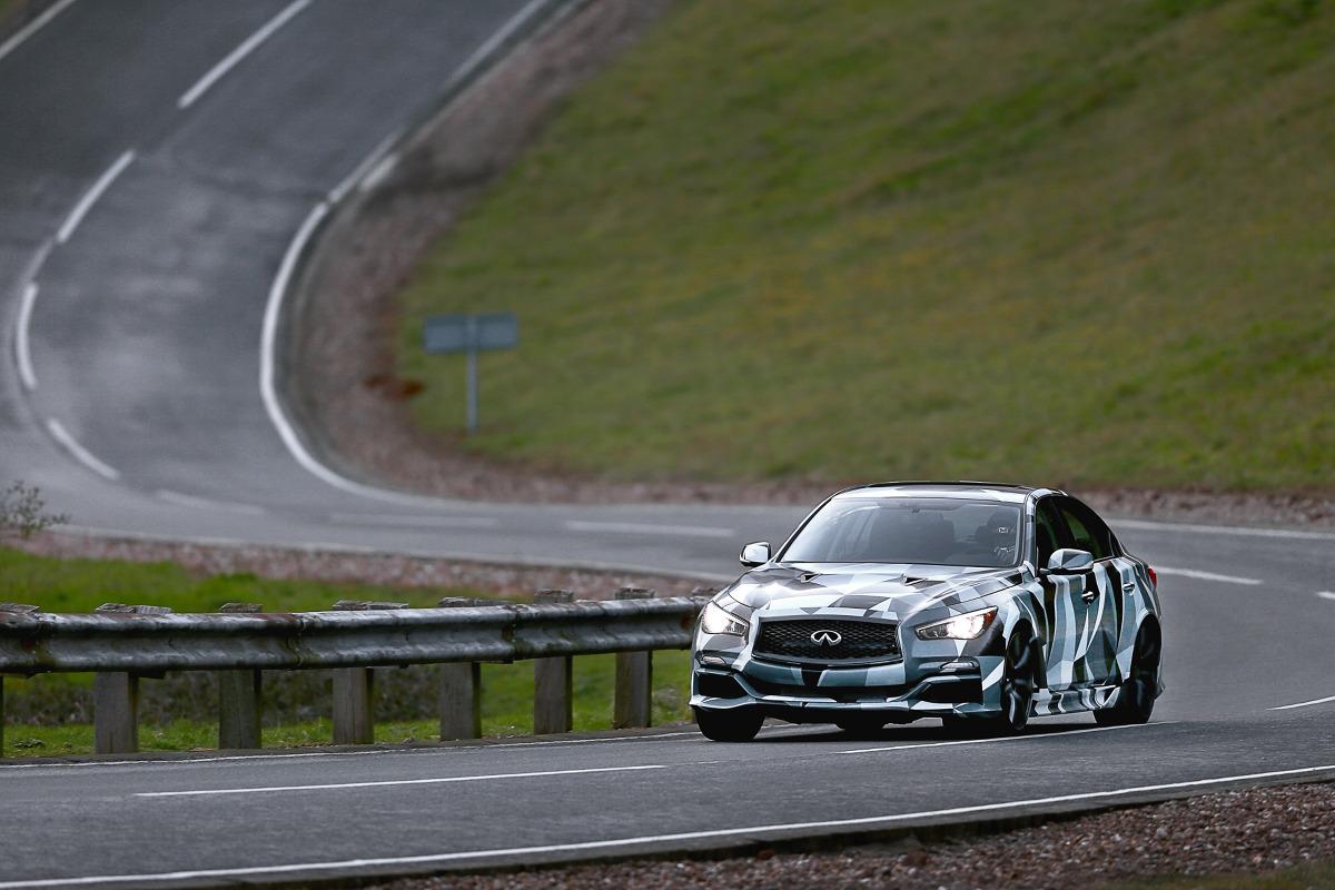 Infiniti Q50 Eau Rouge, Fot: Infiniti Infiniti Q50 Eau Rouge, Fot: Infiniti