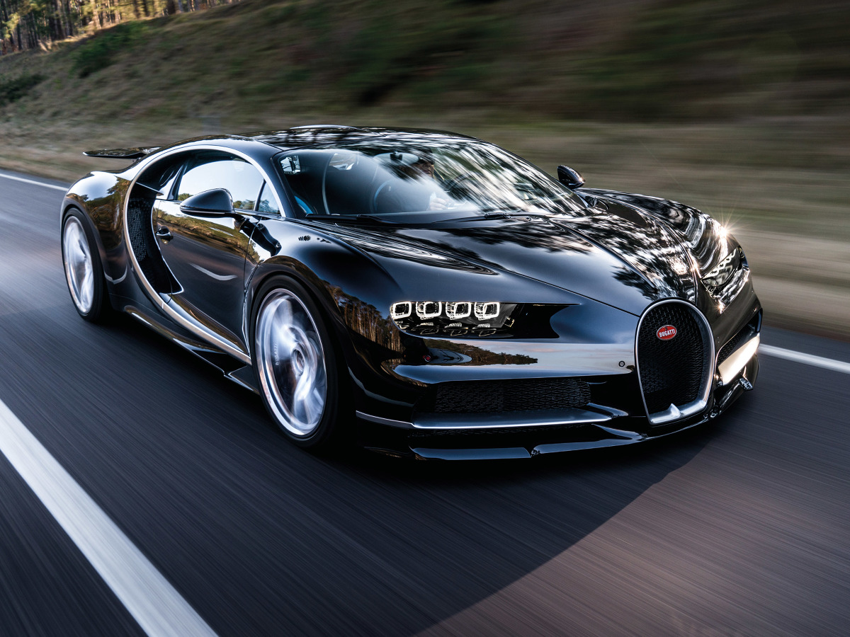 Bugatti Chiron
Bugatti Chiron przyspiesza od 0 do 100 km/h w czasie 2,5 s. Warto dodać, że prędkość 200 km/h jest osiągana w zaledwie 6,5 s od startu, natomiast 300 km/h pojawia po 13,6 s
Fot. Bugatti Bugatti Chiron
Bugatti Chiron przyspiesza od 0 do 100 km/h w czasie 2,5 s. Warto dodać, że prędkość 200 km/h jest osiągana w zaledwie 6,5 s od startu, natomiast 300 km/h pojawia po 13,6 s
Fot. Bugatti