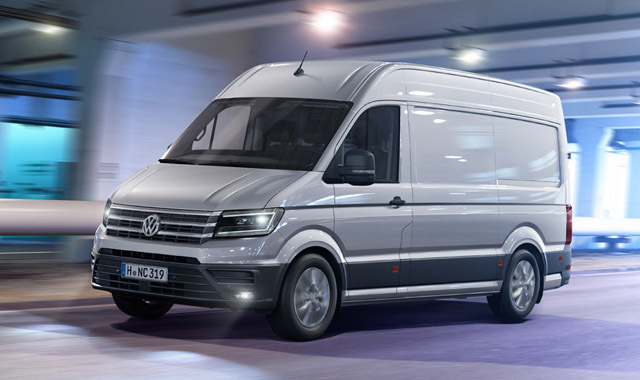 Volkswagen Crafter
Crafter będzie dostępny w trzech długościach, w zależności od wersji nadwozia. Dodatkowo, wersja Furgon będzie miała trzy odmiany wysokości dachu.
Fot. Volkswagen Volkswagen Crafter
Crafter będzie dostępny w trzech długościach, w zależności od wersji nadwozia. Dodatkowo, wersja Furgon będzie miała trzy odmiany wysokości dachu.
Fot. Volkswagen