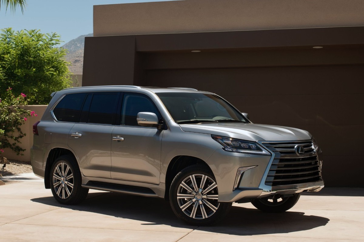 Fot. Lexus Fot. Lexus