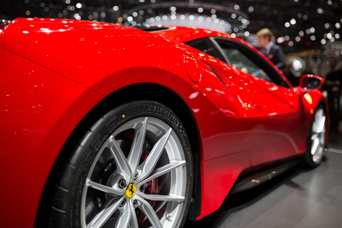 Opony Michelin Pilot Sport Cup 2 K2 będą montowane fabrycznie we wszystkich egzemplarzach najnowszego Ferrari 488 Pista. Zostały zaprojektowane specjalnie z myślą o tym modelu.
Fot. Michelin Opony Michelin Pilot Sport Cup 2 K2 będą montowane fabrycznie we wszystkich egzemplarzach najnowszego Ferrari 488 Pista. Zostały zaprojektowane specjalnie z myślą o tym modelu.
Fot. Michelin