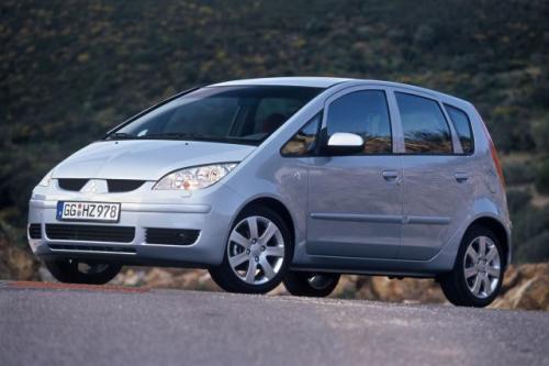 Fot. Mitsubishi: Mitsubishi Colt to auto o „właściwym rozmiarze”. Fot. Mitsubishi: Mitsubishi Colt to auto o „właściwym rozmiarze”.