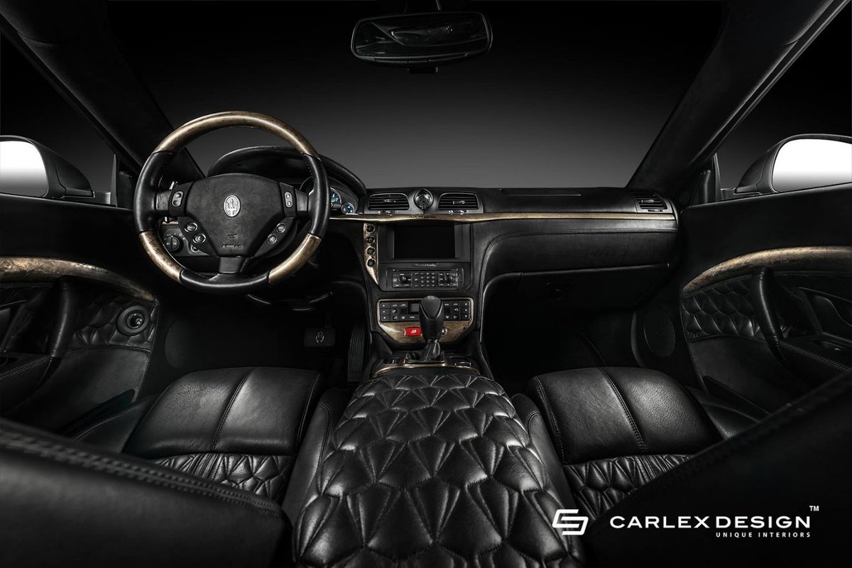 Maserati GranTurismo
Skóra, drewno oraz aluminium. To głównie te materiały dominują we wnętrzu włoskiego pojazdu.
Fot. Carlex Design Maserati GranTurismo
Skóra, drewno oraz aluminium. To głównie te materiały dominują we wnętrzu włoskiego pojazdu.
Fot. Carlex Design