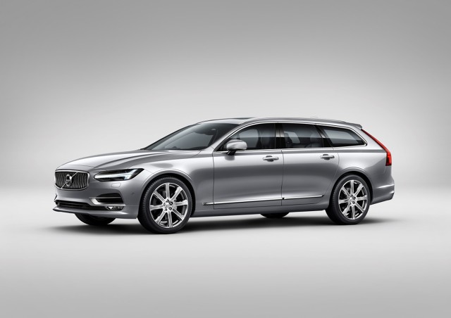 Volvo przygotowuje się na targi Motor Show. Na stoisku marki w hali nr 3 będzie można zobaczyć premiery motoryzacyjne, które miały miejsce podczas targów w Genewie, zaledwie miesiąc wcześniej. Volvo V90 i S90 to dwie najgorętsze premiery motoryzacyjne tego sezonu. Nie zabraknie także czteromiejscowej, luksusowej edycji Volvo XC90 Excellence oraz sportowego modelu S60 Polestar.
Fot. Volvo Volvo przygotowuje się na targi Motor Show. Na stoisku marki w hali nr 3 będzie można zobaczyć premiery motoryzacyjne, które miały miejsce podczas targów w Genewie, zaledwie miesiąc wcześniej. Volvo V90 i S90 to dwie najgorętsze premiery motoryzacyjne tego sezonu. Nie zabraknie także czteromiejscowej, luksusowej edycji Volvo XC90 Excellence oraz sportowego modelu S60 Polestar.
Fot. Volvo