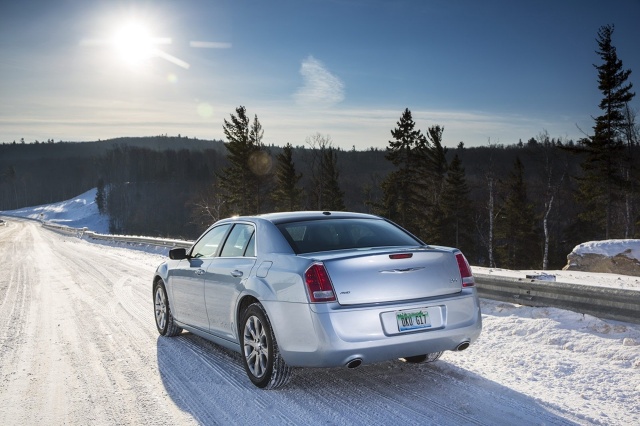 zdjęcie Chrysler 300C Glacier Edition