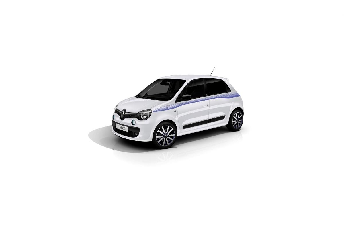 Pod maskę Twingo Cosmic trafi benzynowa jednostka TCe, generująca 90 KM mocy / Fot. Renault Pod maskę Twingo Cosmic trafi benzynowa jednostka TCe, generująca 90 KM mocy / Fot. Renault