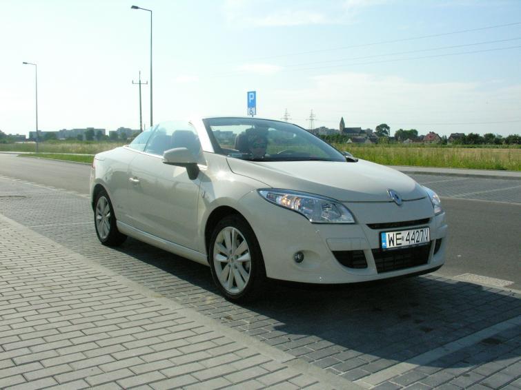Testujemy: Renault Megane CC Floride - z wiatrem we włosach Testujemy: Renault Megane CC Floride - z wiatrem we włosach