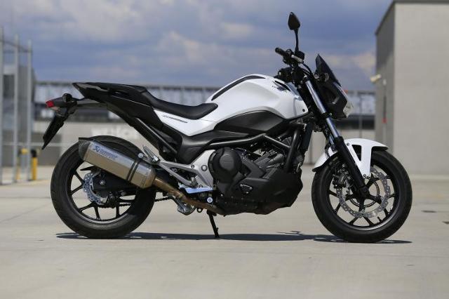 Testujemy Honda Nc750s Dct Wzmocniony Naked Z Automatem Wideo