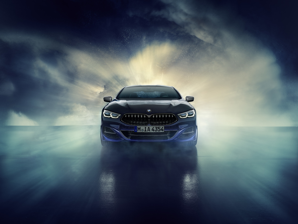 BMW Individual M850i Night Sky
Od ponad 25 lat manufaktura BMW Individual w Garching, niedaleko Monachium, produkuje modele specjalne i spektakularne unikaty. W BMW Individual M850i xDrive CoupéeNight Sky wybrane elementy obsługi mają aplikacje wykonane z materiałów meteorytowych.
Fot. BMW BMW Individual M850i Night Sky
Od ponad 25 lat manufaktura BMW Individual w Garching, niedaleko Monachium, produkuje modele specjalne i spektakularne unikaty. W BMW Individual M850i xDrive CoupéeNight Sky wybrane elementy obsługi mają aplikacje wykonane z materiałów meteorytowych.
Fot. BMW