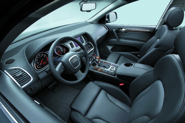 zdjęcie Audi Q7