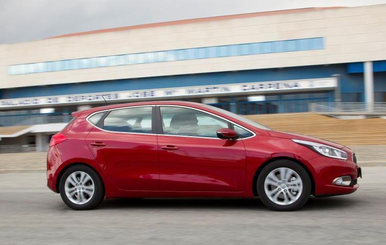 Nowa Kia c’eed w cenie poniżej 50 tysięcy Nowa Kia c’eed w cenie poniżej 50 tysięcy