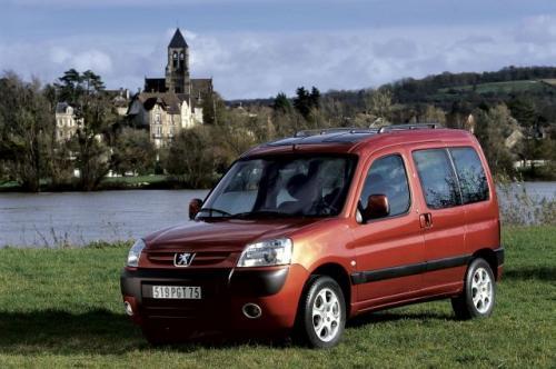Peugeot Partner kontra VW Caddy Life