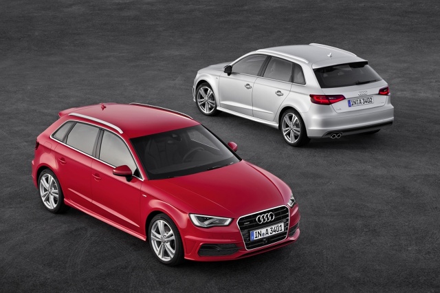 Audi A3 to bardzo popularny model na naszym rynku. Dla wielu to ciekawsza alternatywa dla Golfa, gwarantująca nieco więcej prestiżu w podobnej cenie, o ile wybierzemy starszy model. Jeśli ktoś nie chce (lub nie może) wydać ponad 100 000 złotych na bazowy model z salonu obecnej generacji, w o wiele niższej cenie dostanie świetnie wyposażonego poprzednika. Poznajmy bliżej Audi A3 trzeciej generacji, oznaczonej kodem 8V.
Fot. Audi Audi A3 to bardzo popularny model na naszym rynku. Dla wielu to ciekawsza alternatywa dla Golfa, gwarantująca nieco więcej prestiżu w podobnej cenie, o ile wybierzemy starszy model. Jeśli ktoś nie chce (lub nie może) wydać ponad 100 000 złotych na bazowy model z salonu obecnej generacji, w o wiele niższej cenie dostanie świetnie wyposażonego poprzednika. Poznajmy bliżej Audi A3 trzeciej generacji, oznaczonej kodem 8V.
Fot. Audi