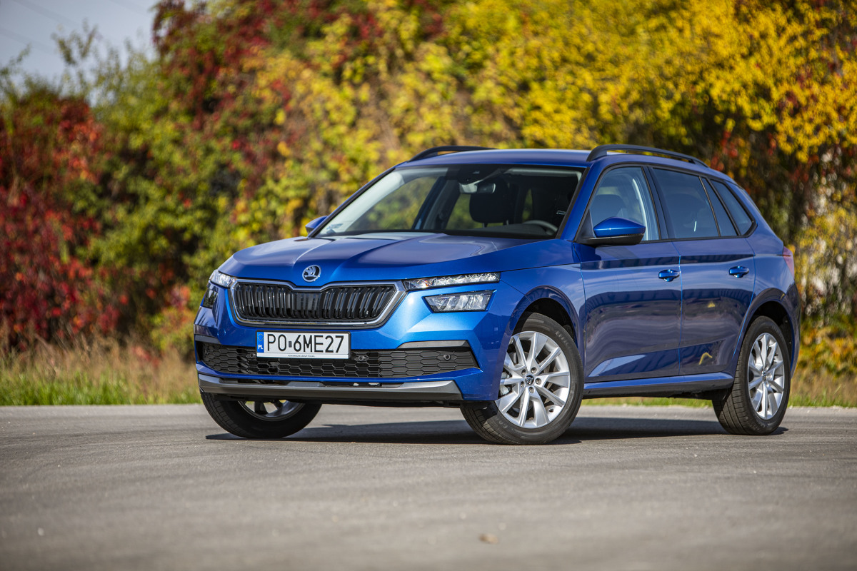 Skoda Kamiq
Bezpieczeństwo to jeden z głównych wyznaczników nowoczesnego samochodu. Auto musi być bezpieczne nie tylko dla kierowcy i pasażera, ale także dla innych uczestników ruchu. Pozytywną ocenę w tym zakresie w teście Euro NCAP otrzymała ostatnio Skoda Kamiq, pierwszy miejski SUV tej marki.
Fot. Skoda Skoda Kamiq
Bezpieczeństwo to jeden z głównych wyznaczników nowoczesnego samochodu. Auto musi być bezpieczne nie tylko dla kierowcy i pasażera, ale także dla innych uczestników ruchu. Pozytywną ocenę w tym zakresie w teście Euro NCAP otrzymała ostatnio Skoda Kamiq, pierwszy miejski SUV tej marki.
Fot. Skoda