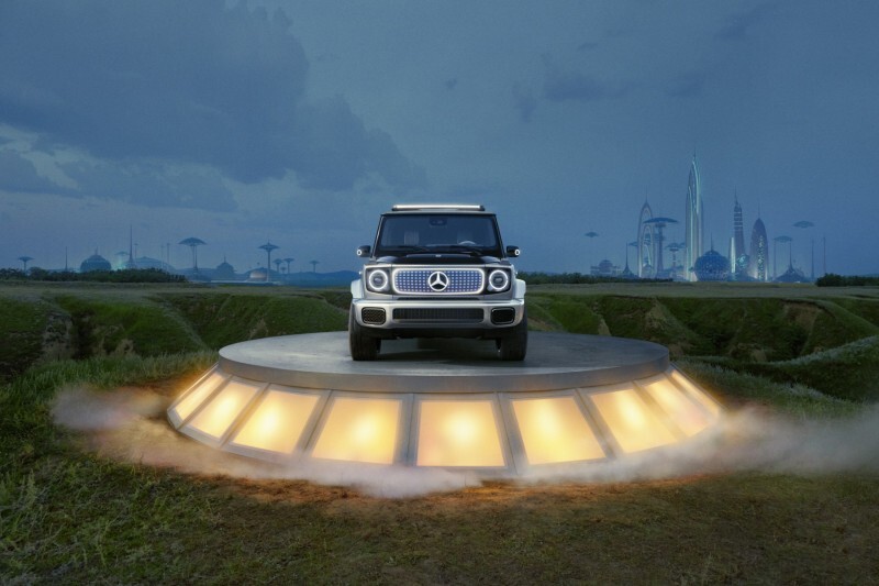 Mercedes EQG.
Mercedes-Benz prezentuje Concept EQG – zbliżone do produkcji studium całkowicie elektrycznego wariantu swojej wszechstronnej terenowej ikony. Wizualnie koncepcyjny model łączy w sobie charakterystyczny wygląd Klasy G z kontrastującymi elementami typowymi dla w 100% elektrycznych Mercedesów.
Fot. Mercedes-Benz Mercedes EQG.
Mercedes-Benz prezentuje Concept EQG – zbliżone do produkcji studium całkowicie elektrycznego wariantu swojej wszechstronnej terenowej ikony. Wizualnie koncepcyjny model łączy w sobie charakterystyczny wygląd Klasy G z kontrastującymi elementami typowymi dla w 100% elektrycznych Mercedesów.
Fot. Mercedes-Benz