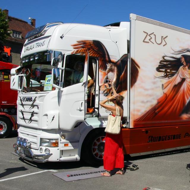 Master Truck 2011 - zjazd tunigowanych ciężarówek pod Opolem