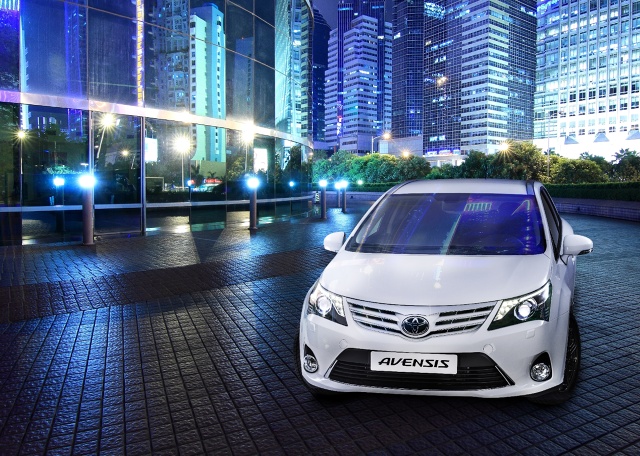 Toyota Avensis Emotion, Fot: Toyota Toyota Avensis Emotion, Fot: Toyota