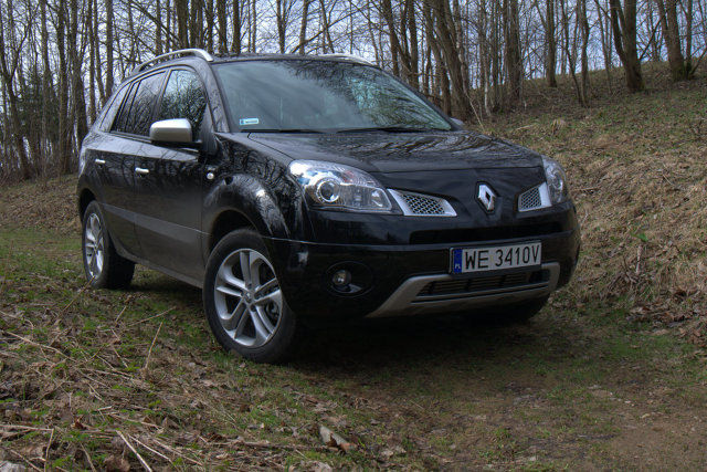 Renault Koleos, który do salonów w Europie trafił w 2008 roku nie cieszył się duzym powodzeniem. A szkoda, bo to trwałe i wygodne auto.
Fot. Bogusław Korzeniowski Renault Koleos, który do salonów w Europie trafił w 2008 roku nie cieszył się duzym powodzeniem. A szkoda, bo to trwałe i wygodne auto.
Fot. Bogusław Korzeniowski