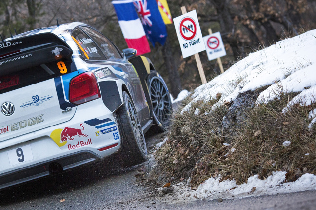 Podwójne zwycięstwo w „Monte” i jednocześnie trzecie z rzędu załogi Sebastien Ogier/Julien Ingrassia (F/F) startującej w Polo R WRC. Start do nowego sezonu Rajdowych Mistrzostw Świata FIA (WRC) 2016 okazał się również udany dla Andreasa Mikkelsena/Andersa Jaegera (N/N), którzy zajęli w „Monte” drugie miejsce / Fot. Volkswagen Podwójne zwycięstwo w „Monte” i jednocześnie trzecie z rzędu załogi Sebastien Ogier/Julien Ingrassia (F/F) startującej w Polo R WRC. Start do nowego sezonu Rajdowych Mistrzostw Świata FIA (WRC) 2016 okazał się również udany dla Andreasa Mikkelsena/Andersa Jaegera (N/N), którzy zajęli w „Monte” drugie miejsce / Fot. Volkswagen