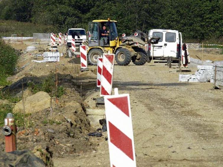 Drogi w Koszalinie: remont na Raduszce do końca października Drogi w Koszalinie: remont na Raduszce do końca października