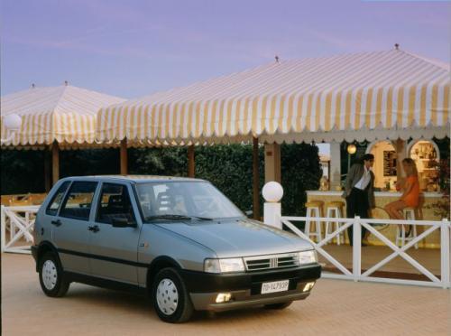 Fiat Uno (1983 – 2002)