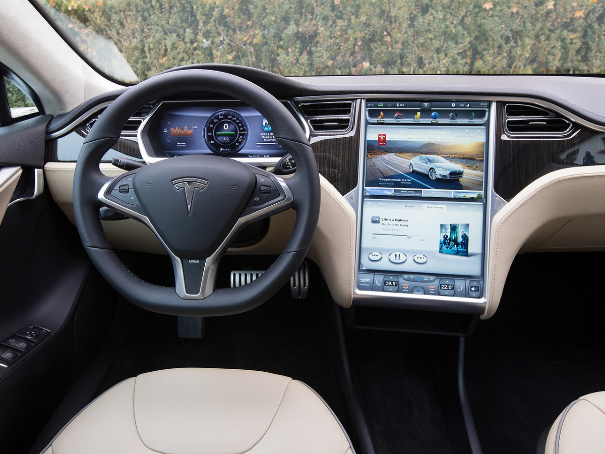 Fot. Tesla Fot. Tesla
