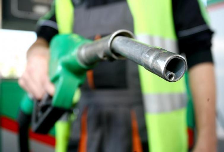Pomylenie paliwa przy tankowaniu nie jest łatwe, ale się zdarza Pomylenie paliwa przy tankowaniu nie jest łatwe, ale się zdarza