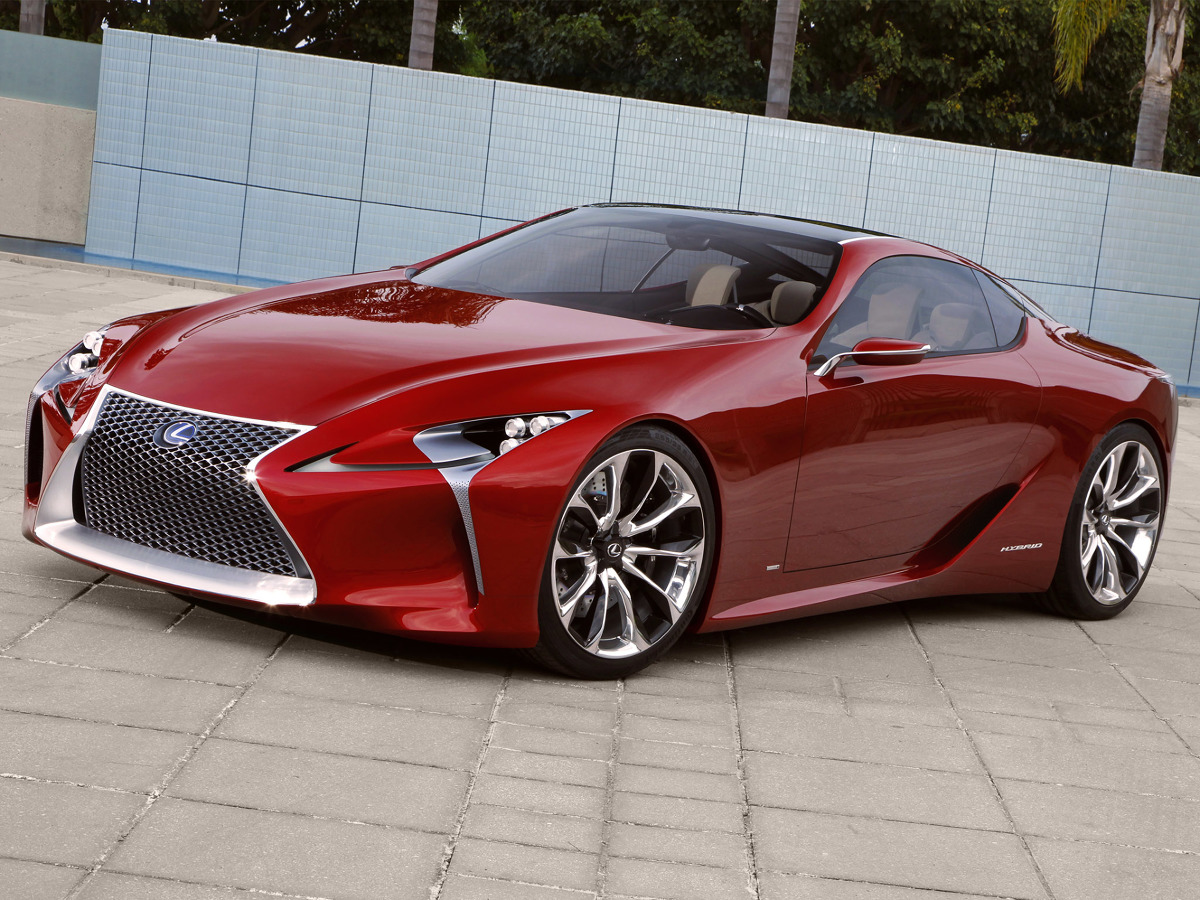 Rok 2012 przyniósł premierę koncepcyjnego coupe LF-LC (Lexus Future Luxury Coupe). Lekkie nadwozie, w konstrukcji którego zastosowano węglowe kompozyty i stopy aluminium, wyposażono w hybrydową jednostkę napędową o łącznej mocy 438 KM / Fot. Lexus Rok 2012 przyniósł premierę koncepcyjnego coupe LF-LC (Lexus Future Luxury Coupe). Lekkie nadwozie, w konstrukcji którego zastosowano węglowe kompozyty i stopy aluminium, wyposażono w hybrydową jednostkę napędową o łącznej mocy 438 KM / Fot. Lexus