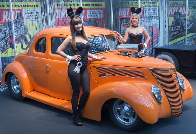 Piękne hostessy na targach Essen Motor Show 2014 - zdjęcia dziewczyn Piękne hostessy na targach Essen Motor Show 2014 - zdjęcia dziewczyn