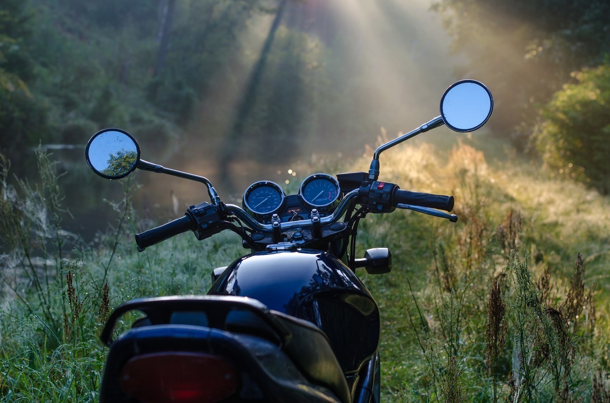 W poprzedniej części przeglądu stodwudziestekpiątek przyjrzeliśmy się ofercie marek: Benelli, Hondy, Yamahy oraz Suzuki. Wracamy do tematu i tego, co mają do zaoferowania inni producenci. Dziś bierzemy pod lupę produkty Peugeota, Kawasaki, Piaggio, Vespę i Kymco.
Fot. Pixabay.com W poprzedniej części przeglądu stodwudziestekpiątek przyjrzeliśmy się ofercie marek: Benelli, Hondy, Yamahy oraz Suzuki. Wracamy do tematu i tego, co mają do zaoferowania inni producenci. Dziś bierzemy pod lupę produkty Peugeota, Kawasaki, Piaggio, Vespę i Kymco.
Fot. Pixabay.com