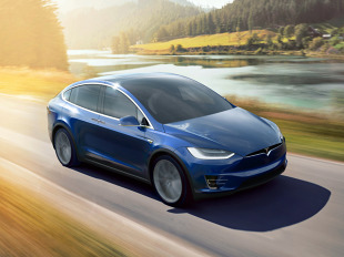 Tesla Model X I (2015 - teraz)