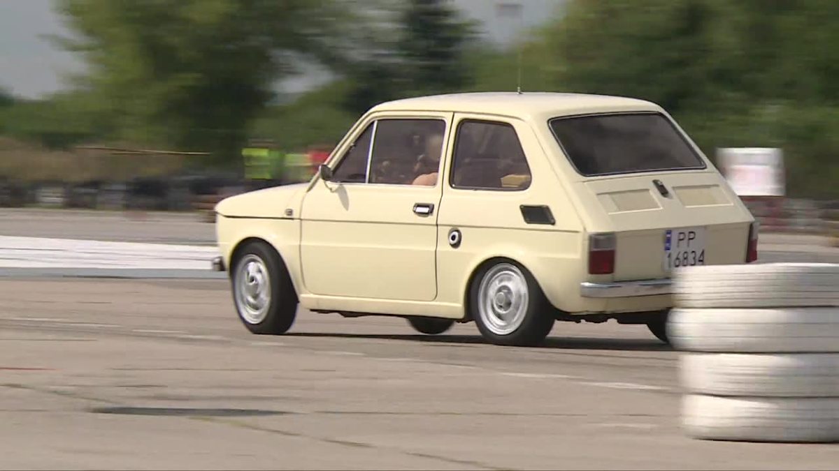 Fiat 126p. Kultowe auto PRLu wiecznie żywe