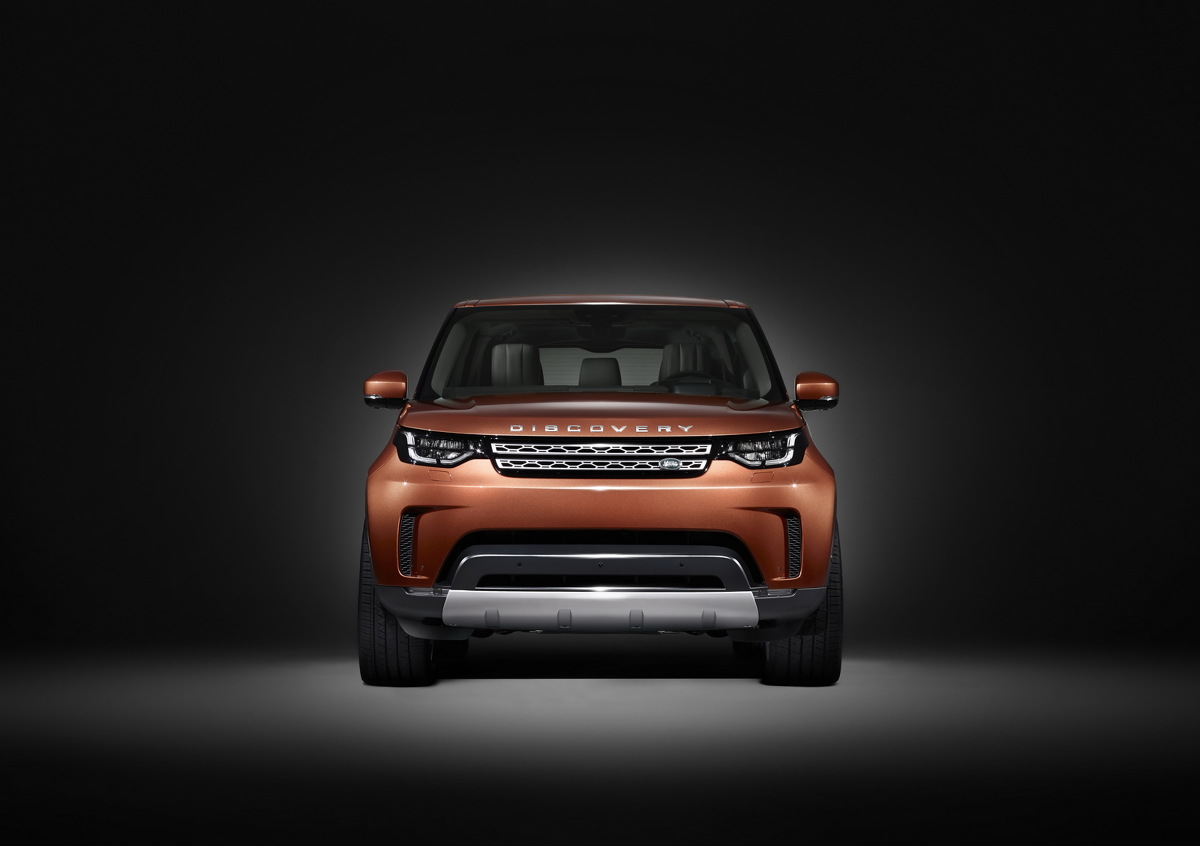 Land rover discovery v