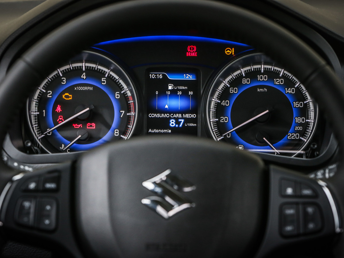 Fot. Suzuki Fot. Suzuki