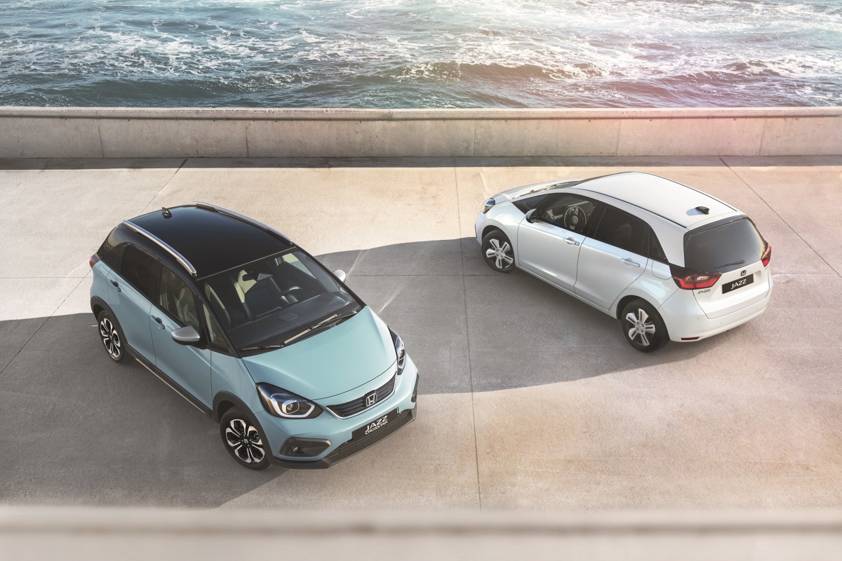 Nowa Honda Jazz będzie oferowana w standardzie z technologią hybrydową e:HEV. Fot. Honda Nowa Honda Jazz będzie oferowana w standardzie z technologią hybrydową e:HEV. Fot. Honda