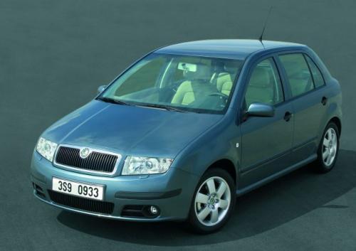 Fot. Skoda: Skoda Fabia znakomicie odpowiada potrzebom nabywców – nieskomplikowana konstrukcja i konkurencyjna cena to źródła sukcesu. Fot. Skoda: Skoda Fabia znakomicie odpowiada potrzebom nabywców – nieskomplikowana konstrukcja i konkurencyjna cena to źródła sukcesu.