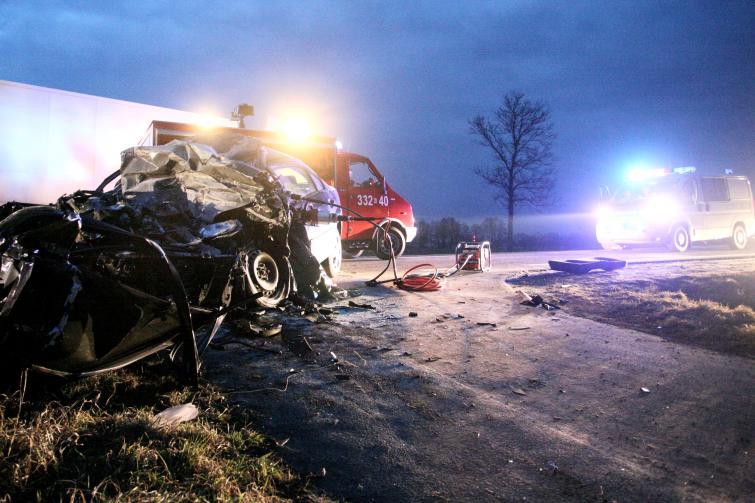 Kierowcy jeżdżą po pijanemu "bo muszą". Zabijają setki osób Kierowcy jeżdżą po pijanemu "bo muszą". Zabijają setki osób