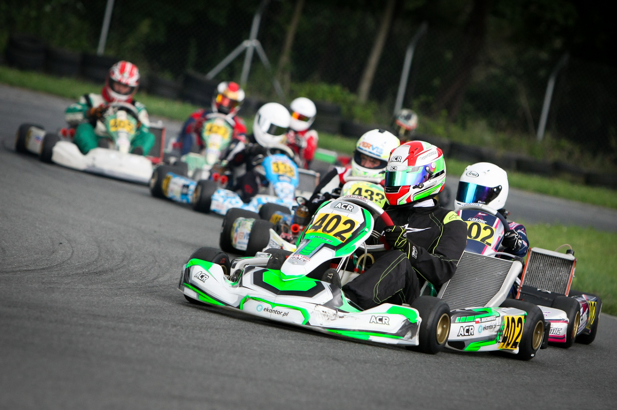 Na kartodromie w Bydgoszczy rozegrano pierwszą rundę Kartingowych Mistrzostw Polski i International Poland Championship w której rywalizowali także zawodnicy najliczniej obsadzonej serii w naszym kraju - Rok Cup Poland / Fot. Media4U Na kartodromie w Bydgoszczy rozegrano pierwszą rundę Kartingowych Mistrzostw Polski i International Poland Championship w której rywalizowali także zawodnicy najliczniej obsadzonej serii w naszym kraju - Rok Cup Poland / Fot. Media4U