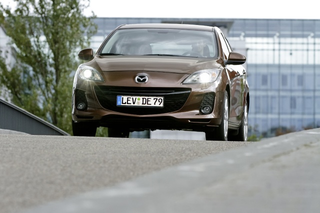 zdjęcie Mazda 3