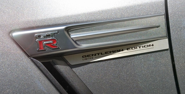 zdjęcie Nissan GT-R Gentleman Edition