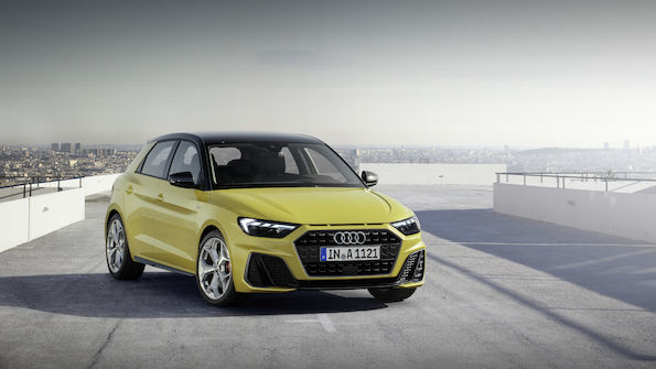 Audi A1 Sportback
W standardzie znajdziemy również ogranicznik prędkości zapobiegający przekroczeniu przez A1 Sportback wybranej prędkości maksymalnej.
Fot. Audi Audi A1 Sportback
W standardzie znajdziemy również ogranicznik prędkości zapobiegający przekroczeniu przez A1 Sportback wybranej prędkości maksymalnej.
Fot. Audi