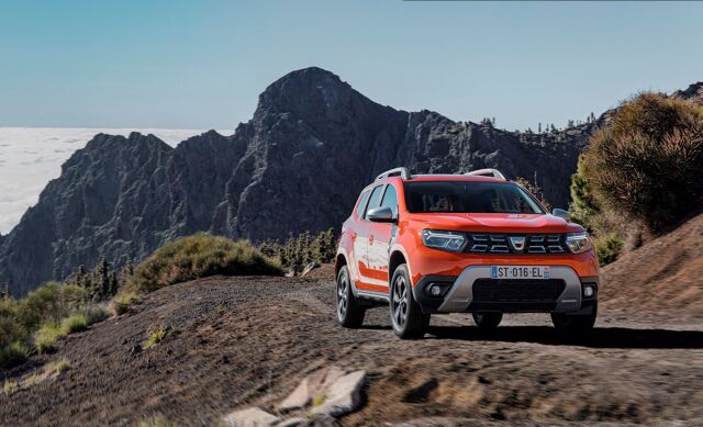 Dacia Duster
Automatyczna klimatyzacja z cyfrowym wyświetlaczem, regulator prędkości z podświetlanymi przyciskami sterowania w kierownicy, podgrzewane przednie fotele i karta Keyless Entry są dostępne zależnie od wersji.
Fot. Dacia Dacia Duster
Automatyczna klimatyzacja z cyfrowym wyświetlaczem, regulator prędkości z podświetlanymi przyciskami sterowania w kierownicy, podgrzewane przednie fotele i karta Keyless Entry są dostępne zależnie od wersji.
Fot. Dacia