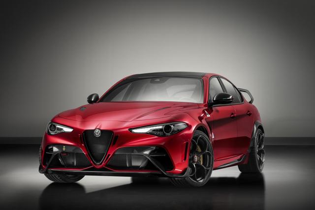 Alfa Romeo GTA. Skrót GTA oznacza Gran Turismo Alleggerita i powstał w 1965 roku wraz z Giulią Sprint GTA. Fot. FCA Alfa Romeo GTA. Skrót GTA oznacza Gran Turismo Alleggerita i powstał w 1965 roku wraz z Giulią Sprint GTA. Fot. FCA