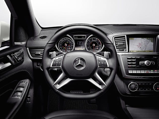 zdjęcie Mercedes-Benz Klasa M